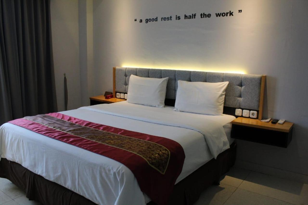 The Royal Idi Hotel Idirayeuk Exterior foto